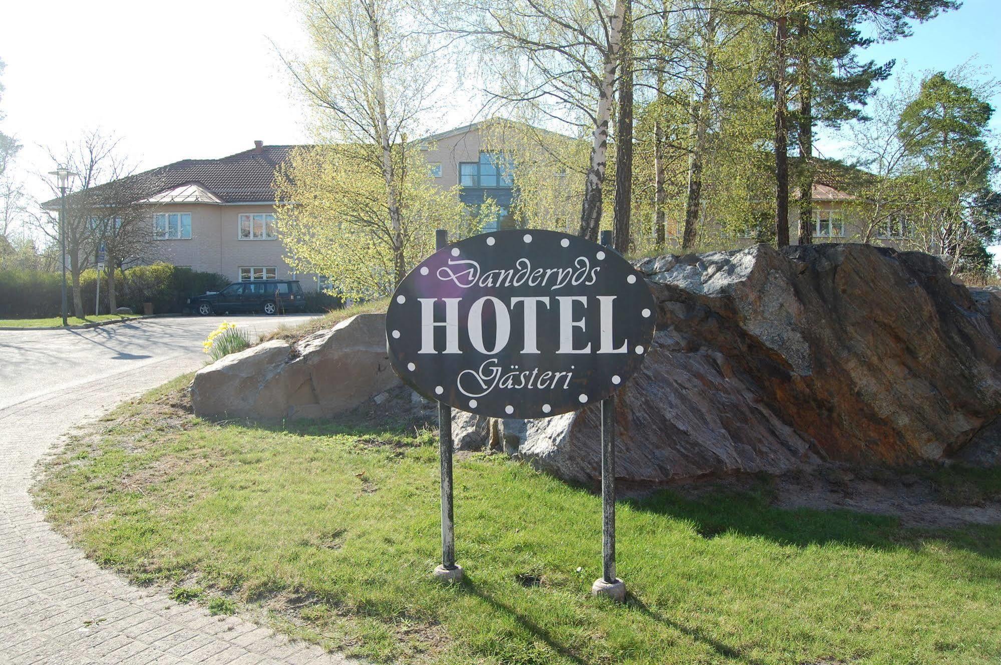 Hotell Danderyds Gaesteri Exterior photo